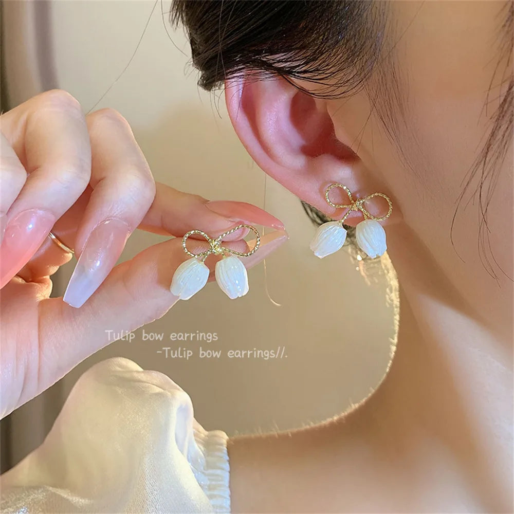 Korean Shiny Crystal Rhinestone Pearl Earrings for Women Girl Geometry Handcrafted Micro Paved Flower Heart Stud Earring Jewelry